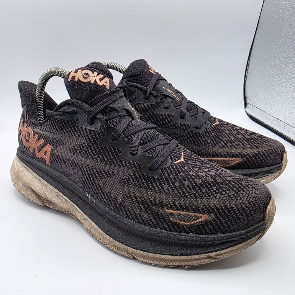 Hoka One One Clifton 9 Womens Size 9 B Black Shoes Athletic Running Walking